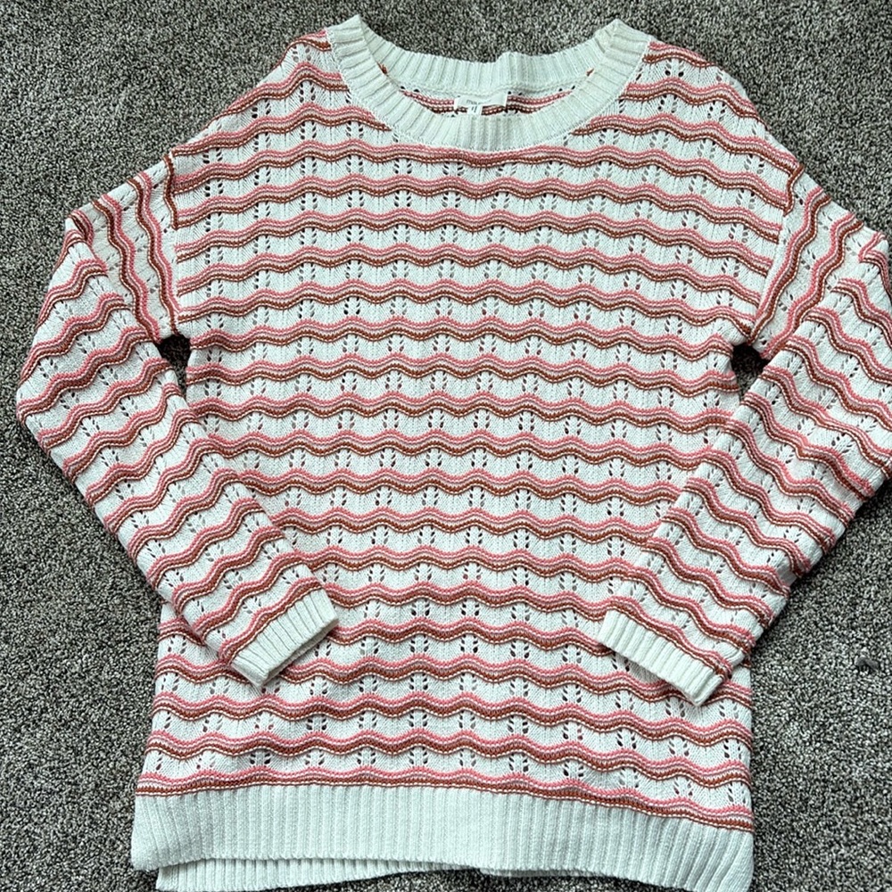 Women’s Maurice’s sweater